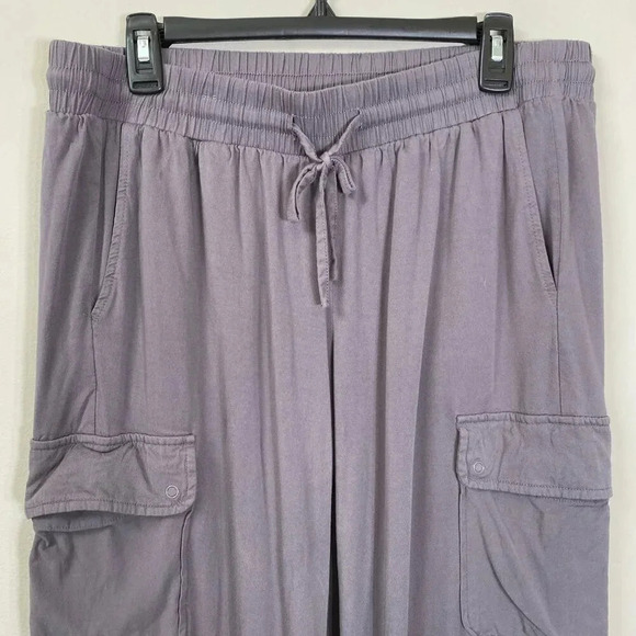NWOT Torrid Pull-On Wide Leg Stretch Challis Cargo Pant Women's Size 00R Gray - Picture 8 of 13